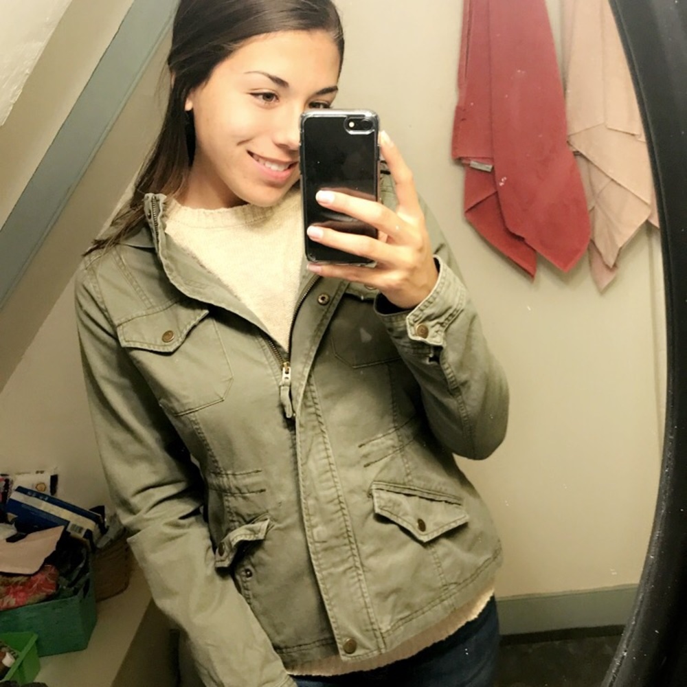 ARMY GREEN JACKET
